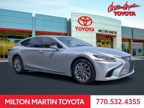 Used 2018 Lexus LS 500 w/ Interior Upgrade Package RWD image 1