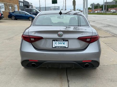 Used 2020 Alfa Romeo Giulia AWD w/ Quick Order Package 22J Sport image 8