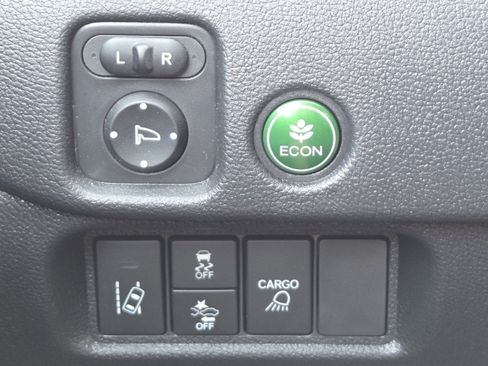 Used 2025 Honda Ridgeline Sport image 29