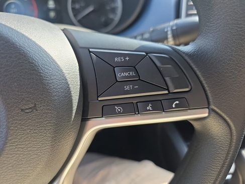 New 2025 Nissan Versa SV image 9