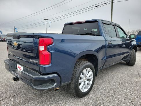 Used 2022 Chevrolet Silverado 1500 Custom w/ Safety Confidence Package image 23