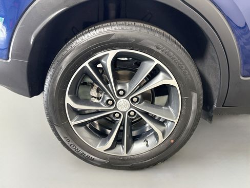 Used 2023 Buick Encore GX Select FWD image 33