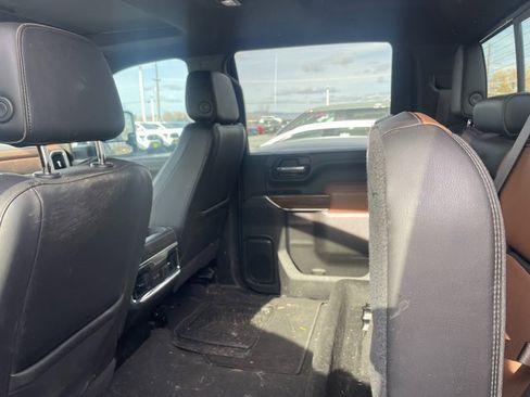 Used 2022 Chevrolet Silverado 2500 High Country w/ Technology Package image 4