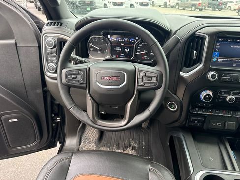 Certified 2021 GMC Sierra 2500 AT4 w/ AT4 Premium Plus Package image 28