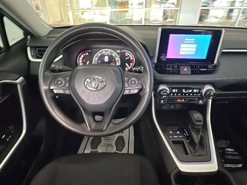 Used 2023 Toyota RAV4 XLE image 18