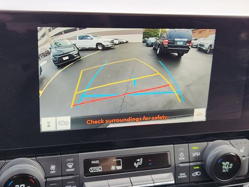 Certified 2025 Toyota Grand Highlander AWD image 16