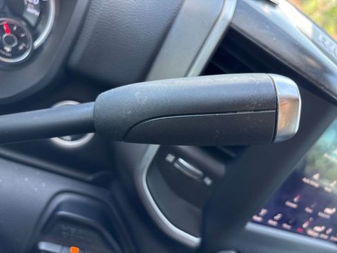 Used 2019 RAM 2500 Big Horn image 27