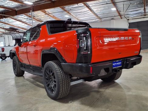 New 2026 GMC Hummer EV 4x4 Crew Cab image 10