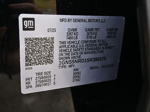 Used 2025 Chevrolet Tahoe LT w/ Comfort Package image 40