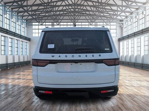 New 2025 Jeep Wagoneer Series II w/ Premium Group I image 5