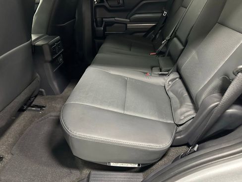 Used 2025 Toyota 4Runner TRD Off-Road Premium image 45