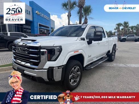Used 2025 GMC Sierra 2500 SLE w/ SLE Value Package; AWD/4WD image 1