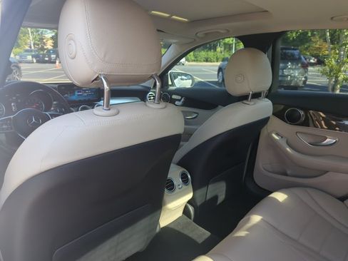 Used 2020 Mercedes-Benz C 300 Sedan image 29