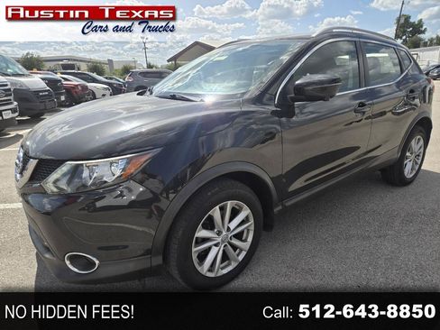 Used 2018 Nissan Rogue Sport SV w/ SV Technology Package AWD/4WD image 1
