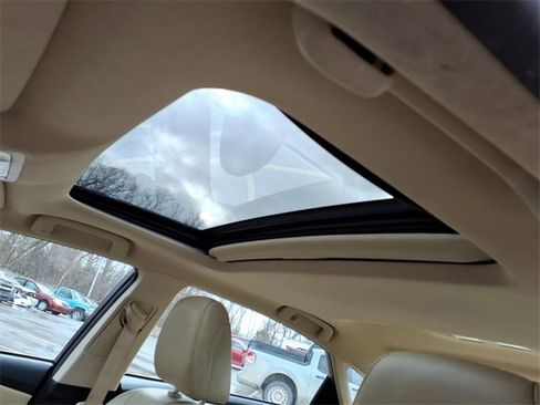 Used 2013 Toyota Avalon Limited image 15