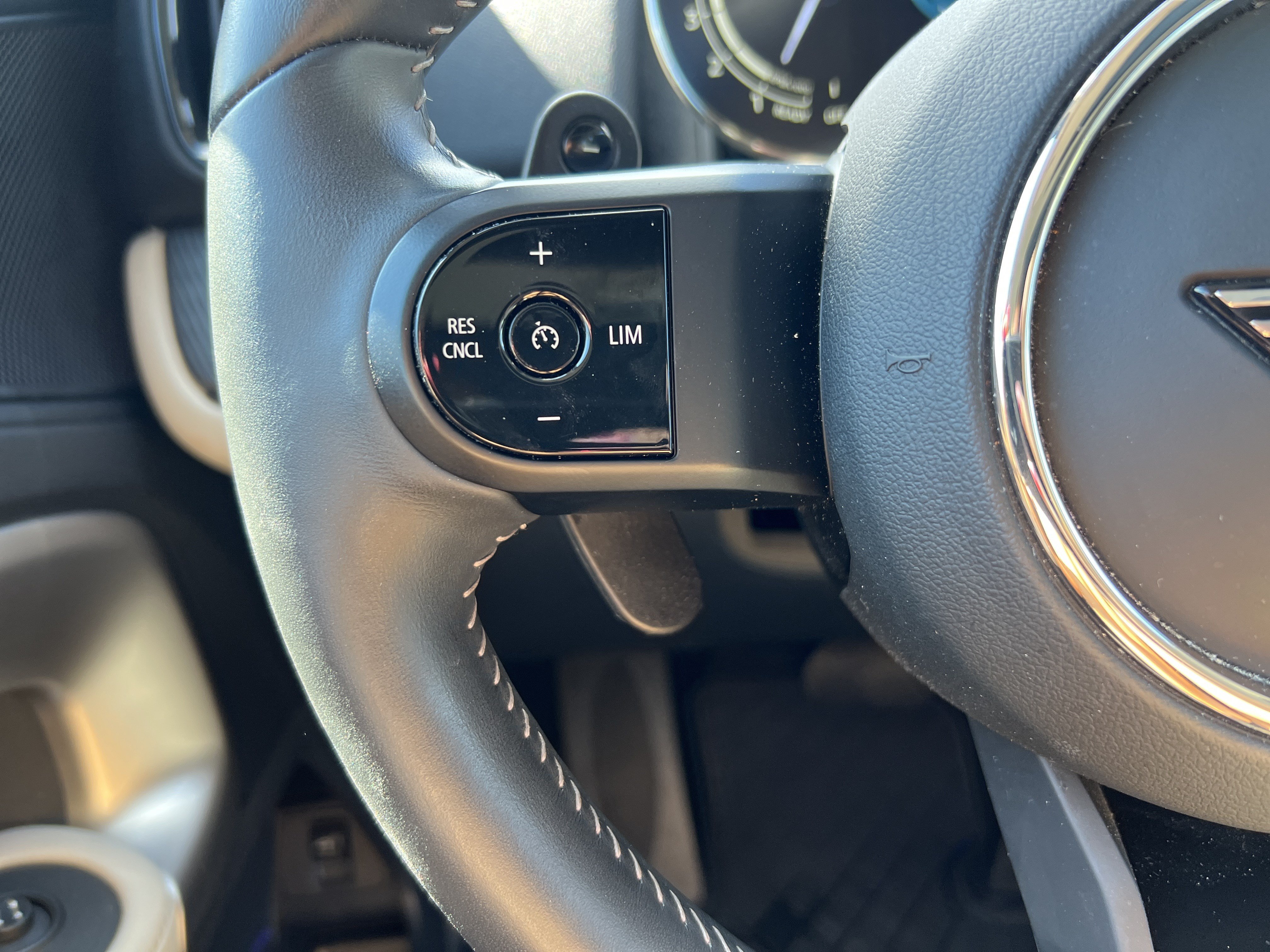 Used 2024 MINI Cooper Countryman S FWD image 19