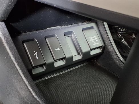 Used 2018 Honda HR-V LX image 21