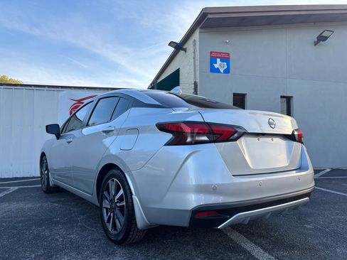 Used 2024 Nissan Versa SV w/ Trunk Package image 3