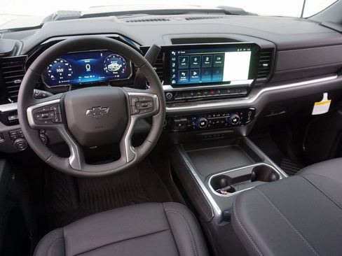 New 2026 Chevrolet Silverado 2500 LTZ w/ Trail Boss Package image 13