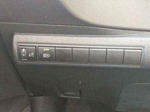 Used 2024 Toyota Corolla LE FWD image 17