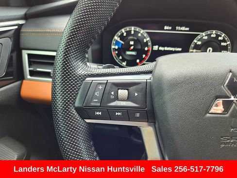 Used 2023 Mitsubishi Outlander SEL FWD image 29
