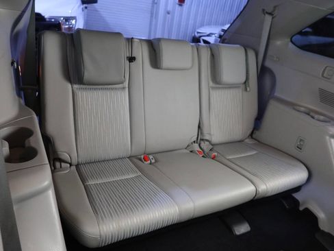 Used 2014 Toyota Highlander Plus AWD/4WD image 16