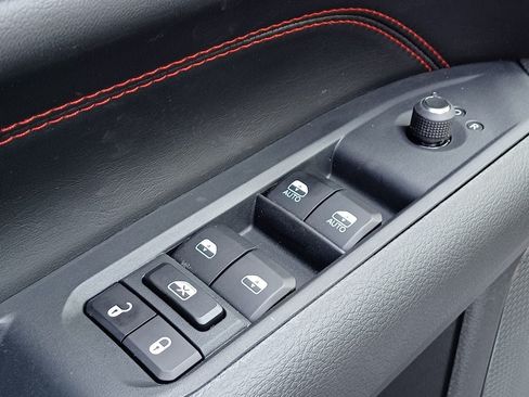 New 2026 Jeep Compass Trailhawk AWD/4WD image 8