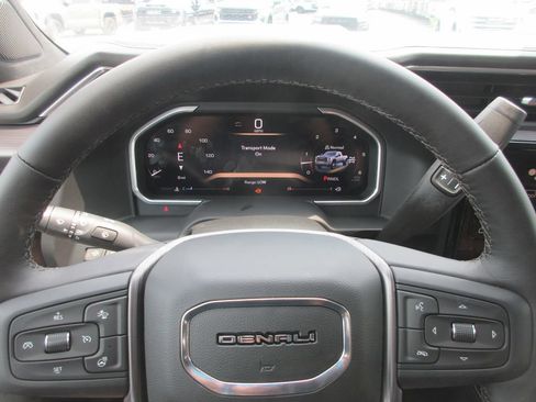 New 2026 GMC Sierra 3500 Denali Ultimate AWD/4WD image 19