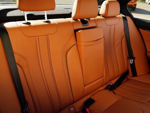 Used 2019 BMW 540i xDrive 540i xDrive w/ Convenience Package image 33