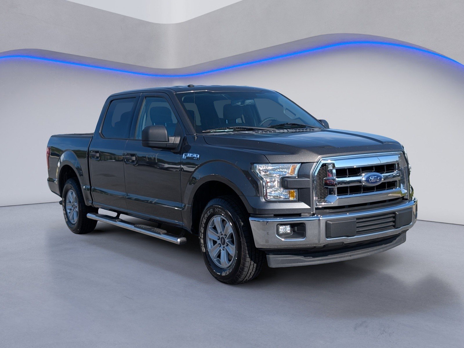Used 2017 Ford F150 XLT RWD image 5