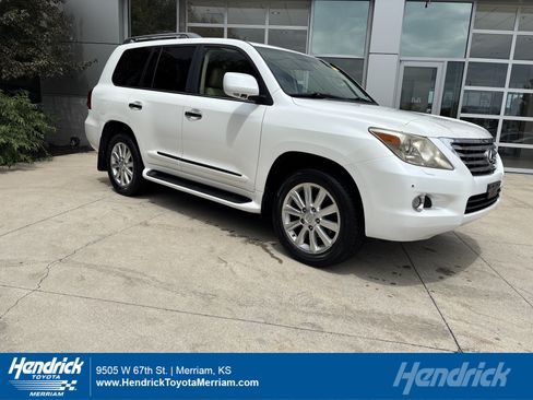 Used 2008 Lexus LX 570 4WD image 1