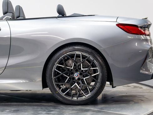 Used 2023 BMW M8 Competition w/ M Carbon Exterior Package image 28