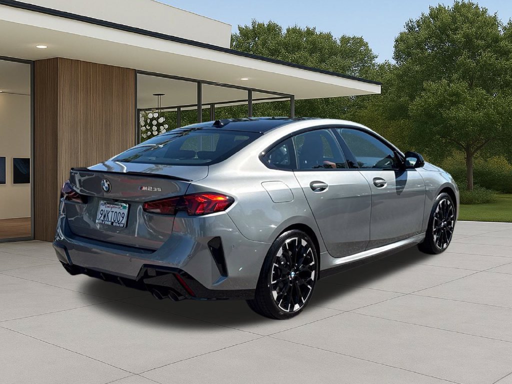 Used 2026 BMW M235i xDrive w/ Technology Package AWD/4WD image 8