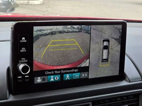 Used 2025 Honda Pilot Elite image 32