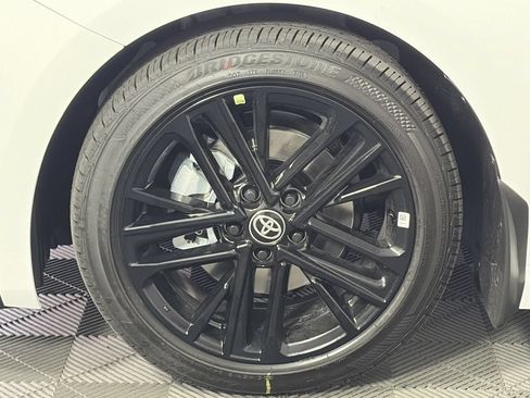 New 2026 Toyota Camry SE FWD image 10