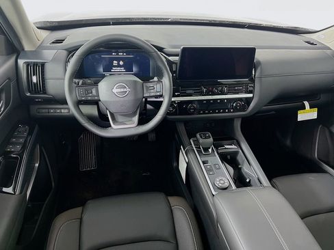 New 2026 Nissan Pathfinder SL image 20