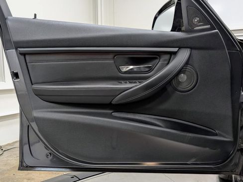 Used 2015 BMW M3 image 13