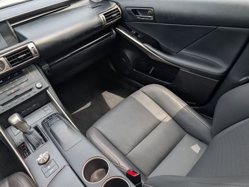 Used 2015 Lexus IS 250 AWD w/ Navigation System Package image 11
