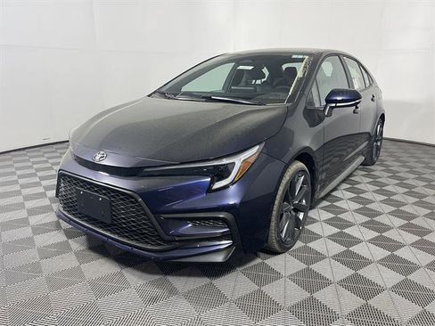 New 2026 Toyota Corolla SE FWD image 3