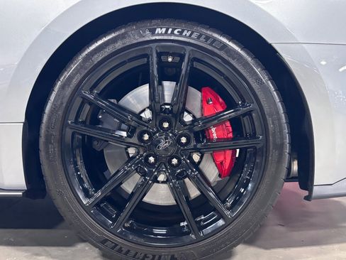 Used 2022 Ford Mustang Shelby GT500 w/ Technology Package image 64