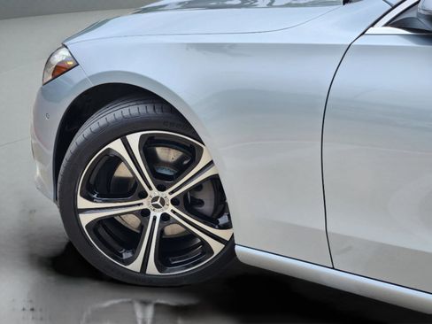 Used 2025 Mercedes-Benz C 300 Sedan image 26