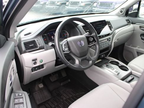Used 2021 Honda Pilot Special Edition image 11