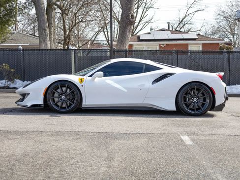 Used 2020 Ferrari 488 Pista Coupe image 18