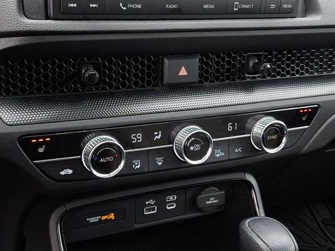 Certified 2024 Honda CR-V EX image 19