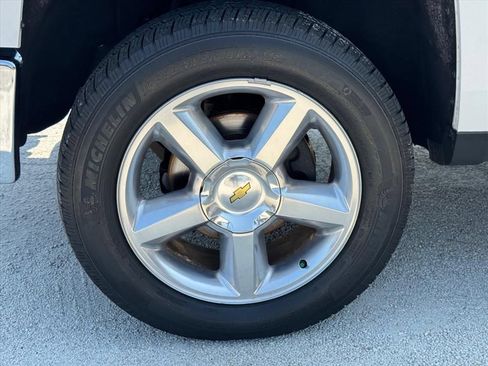 Used 2015 Chevrolet Silverado 1500 LT w/ All Star Edition RWD image 9