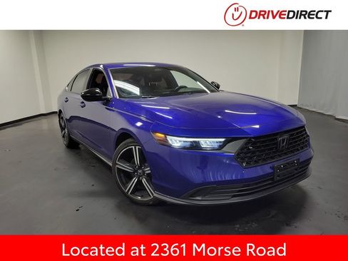 Used 2023 Honda Accord Sport image 1