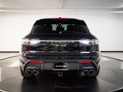 Certified 2023 Porsche Macan S AWD/4WD image 6