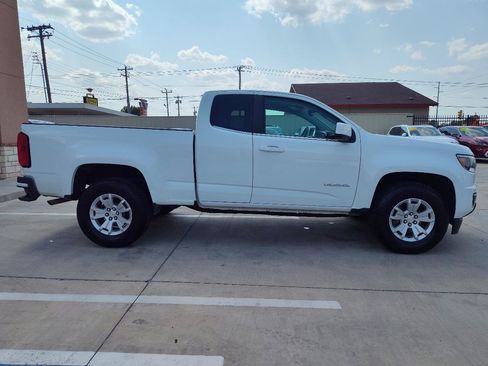 Used 2020 Chevrolet Colorado LT w/ Safety Package RWD image 3