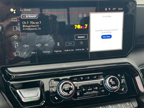 Used 2025 GMC Sierra 1500 AT4X image 30