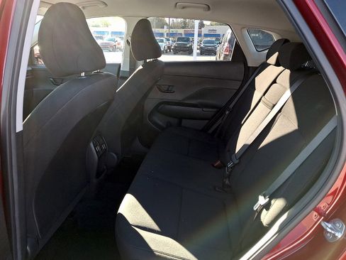 Used 2025 Hyundai Kona SEL image 10